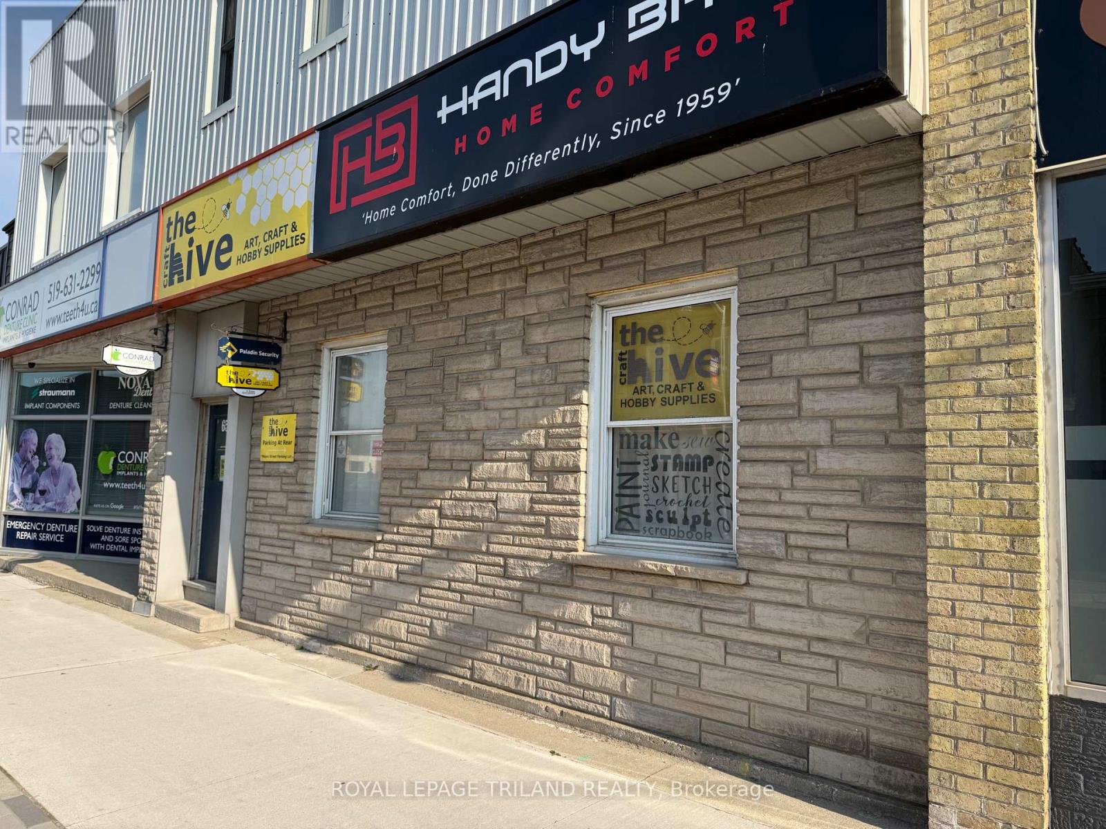 Main Floor - 656 Talbot Street, St. Thomas, Ontario  N5P 1C8 - Photo 9 - X12016380