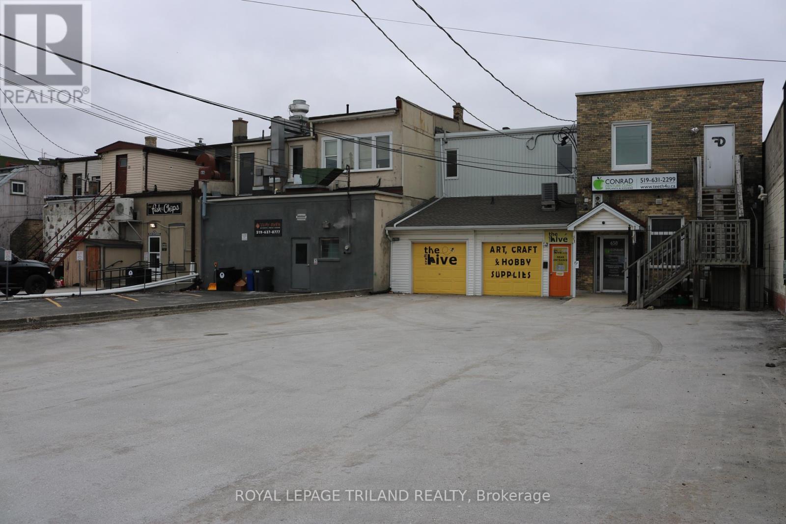Main Floor - 656 Talbot Street, St. Thomas, Ontario  N5P 1C8 - Photo 44 - X12016380