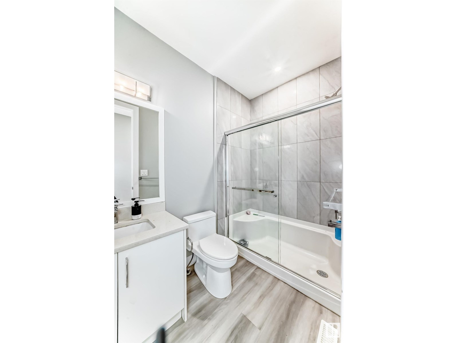 9356 Pear Li Sw, Edmonton, Alberta  T6X 2V9 - Photo 11 - E4442116