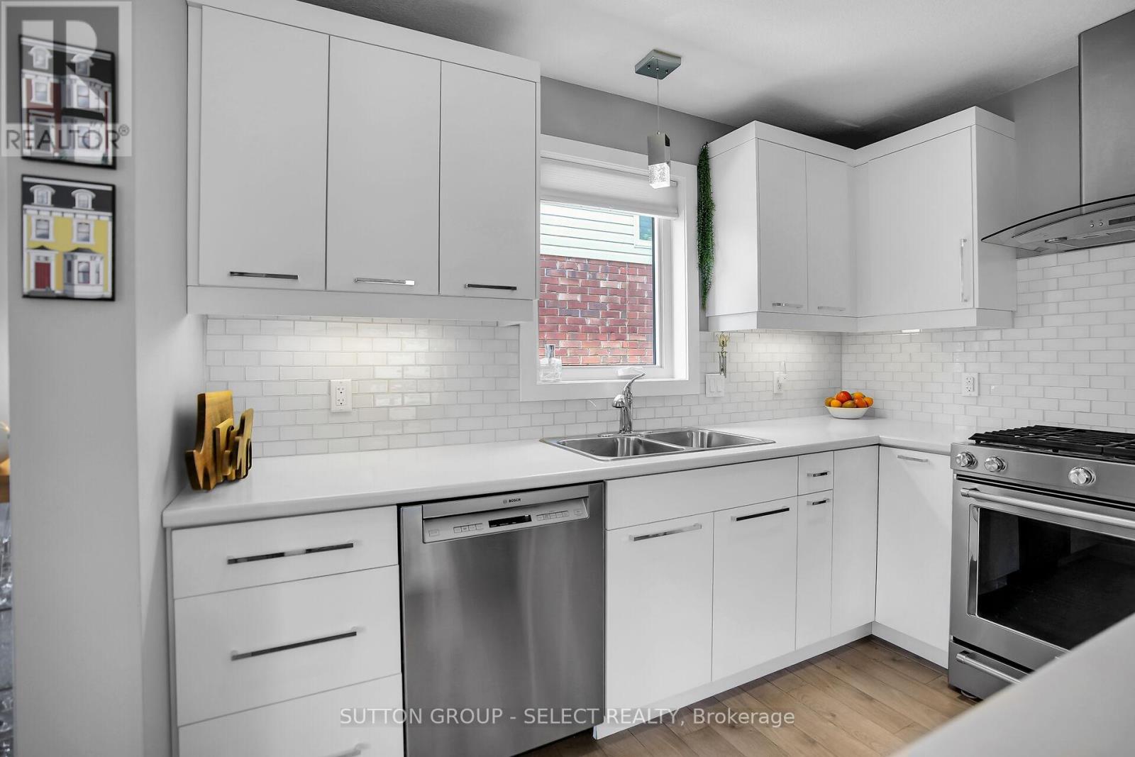 798 Freeport Street, London North, Ontario  N6G 0R6 - Photo 11 - X12217648