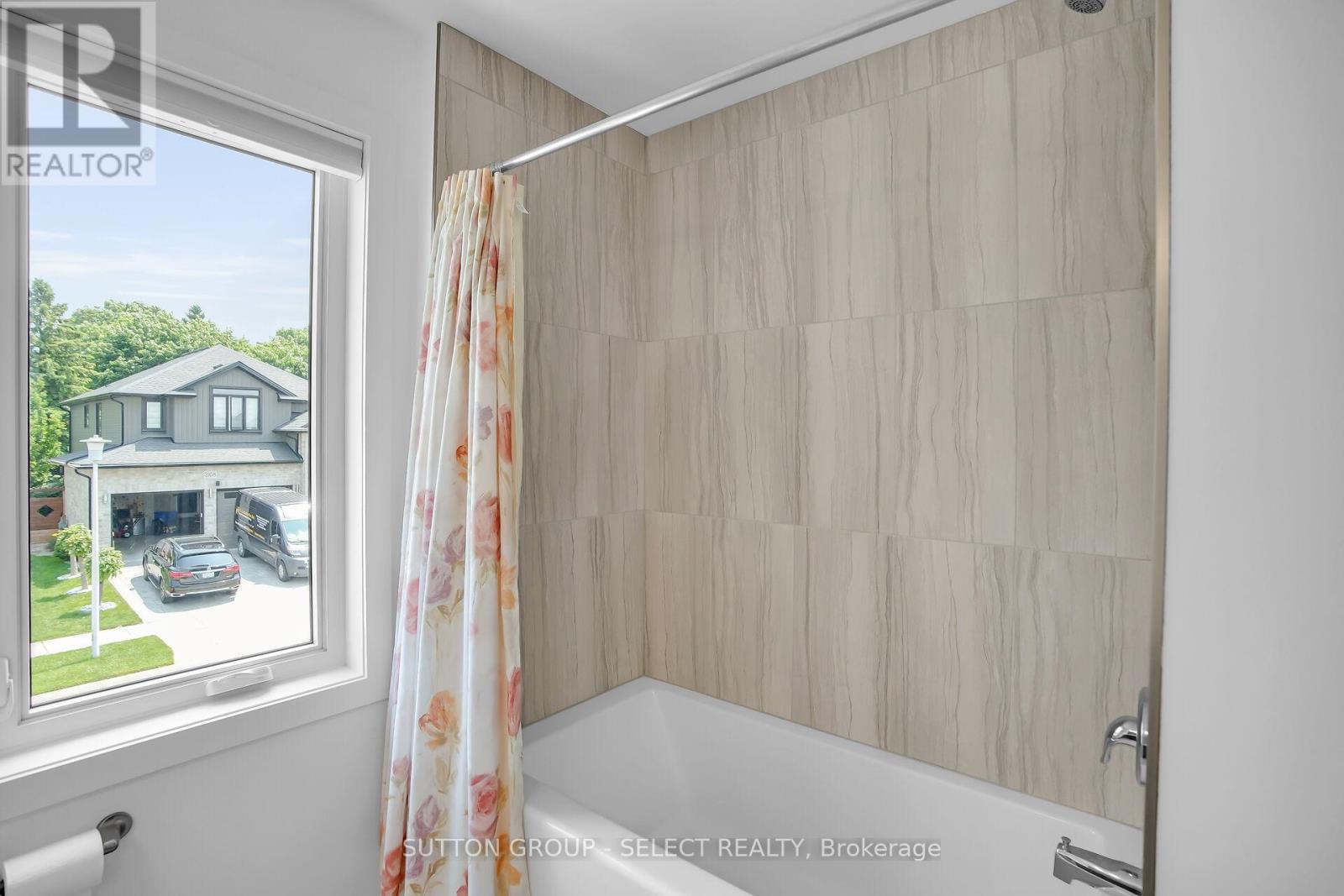 798 Freeport Street, London North, Ontario  N6G 0R6 - Photo 21 - X12217648