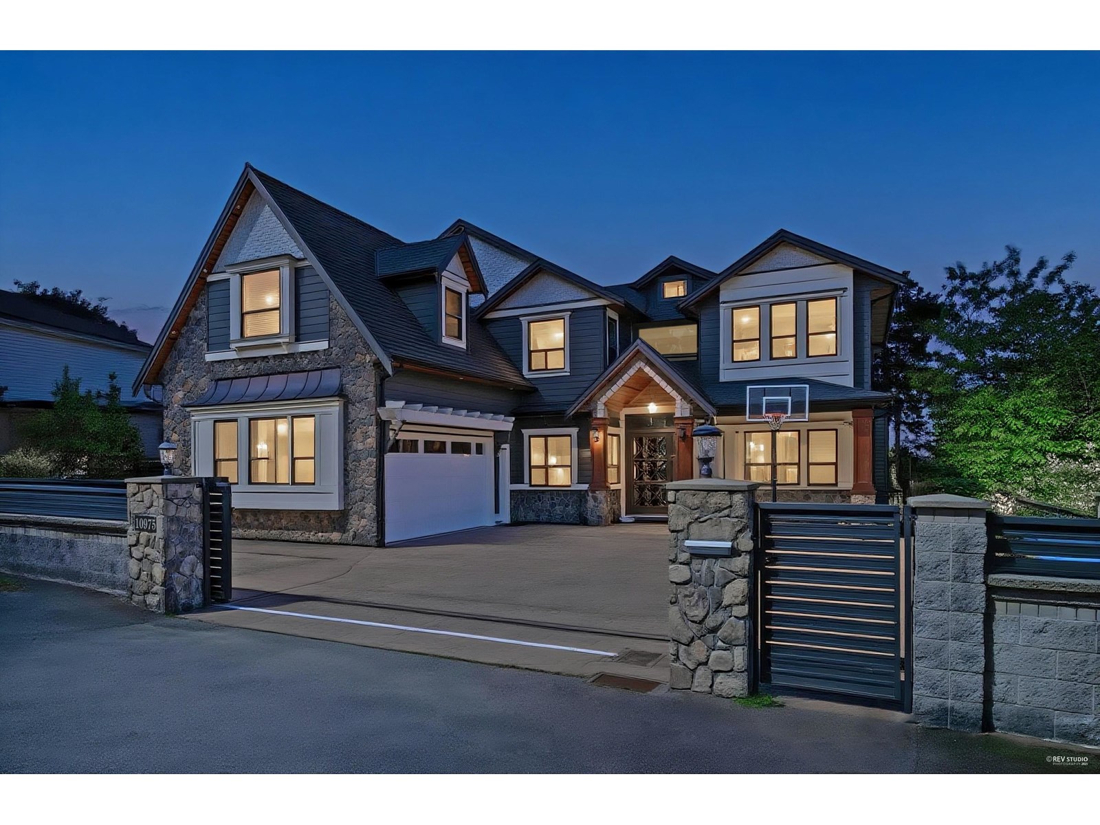 10975 130 STREET, Surrey, British Columbia