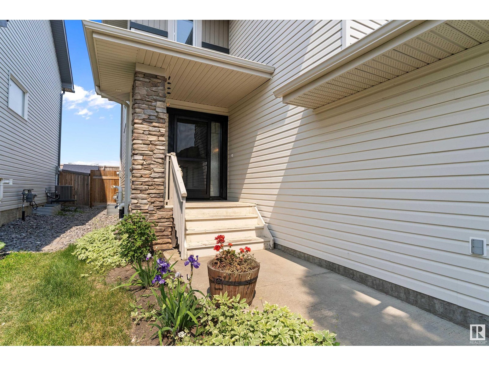 21924 99a Av Nw, Edmonton, Alberta  T5T 4T2 - Photo 2 - E4442120