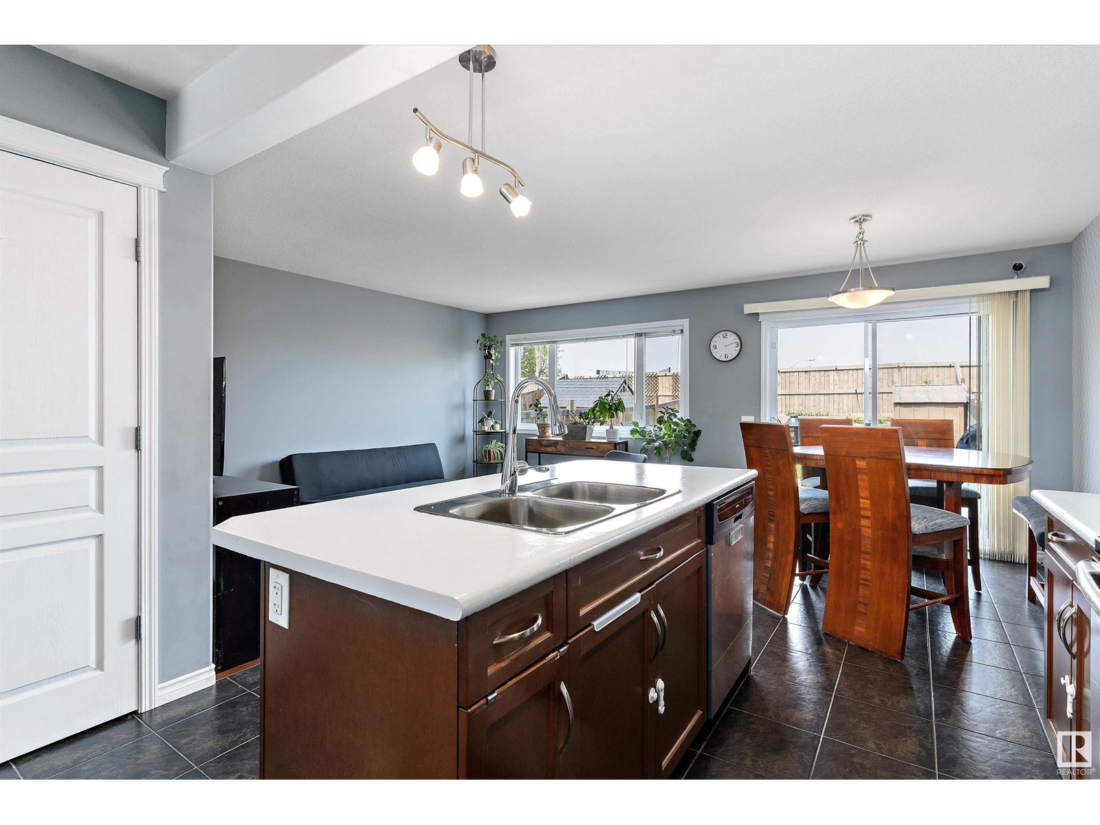 21924 99a Av Nw, Edmonton, Alberta  T5T 4T2 - Photo 5 - E4442120