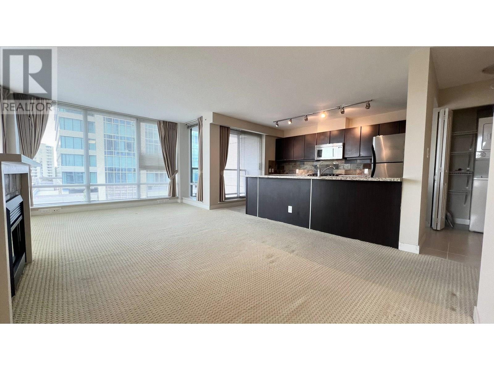 807 6068 No. 3 Road, Richmond, British Columbia  V6Y 4M7 - Photo 2 - R3015094