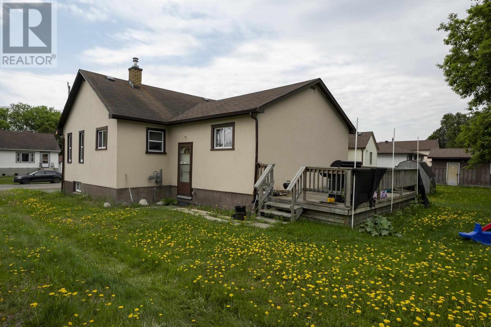 504 Andrew St, Thunder Bay, Ontario  P7B 2C4 - Photo 47 - TB251552