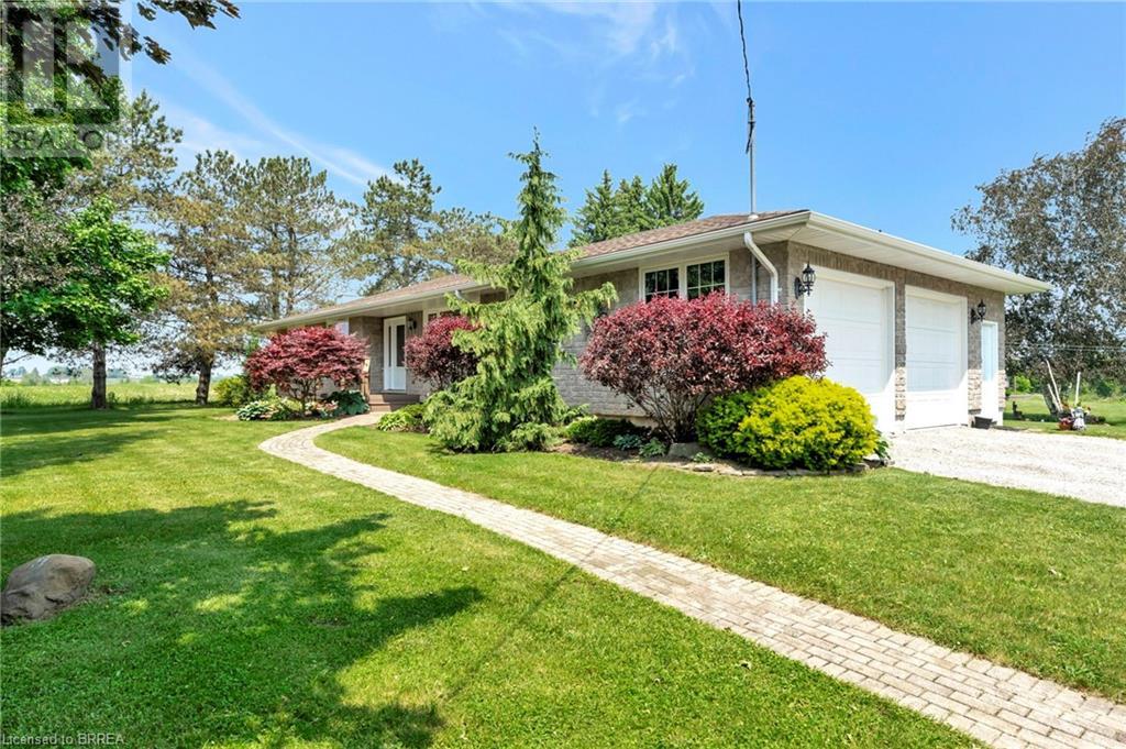325 Ellis Avenue, Mount Pleasant, Ontario  N3T 5L5 - Photo 2 - 40740426