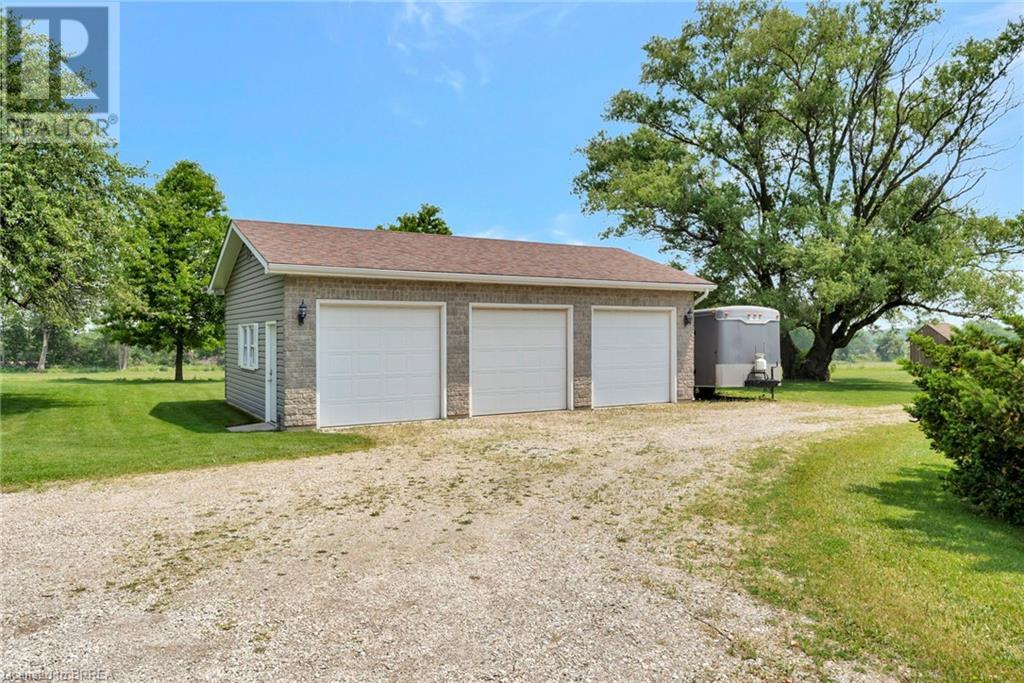 325 Ellis Avenue, Mount Pleasant, Ontario  N3T 5L5 - Photo 5 - 40740426