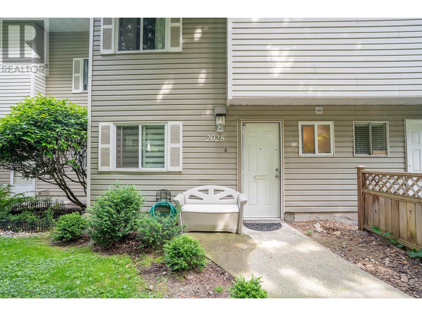 Property at 2028 SPRINGER AVENUE image 2