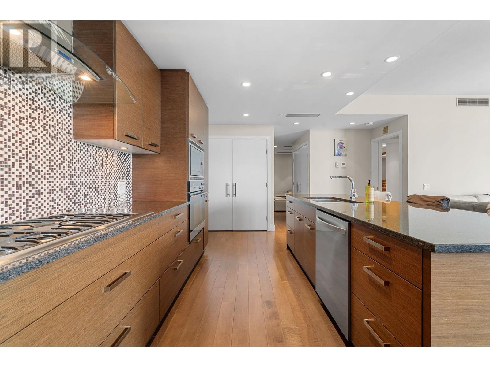 501 210 W 13th Street, North Vancouver, British Columbia  V7M 1N7 - Photo 15 - R3015123