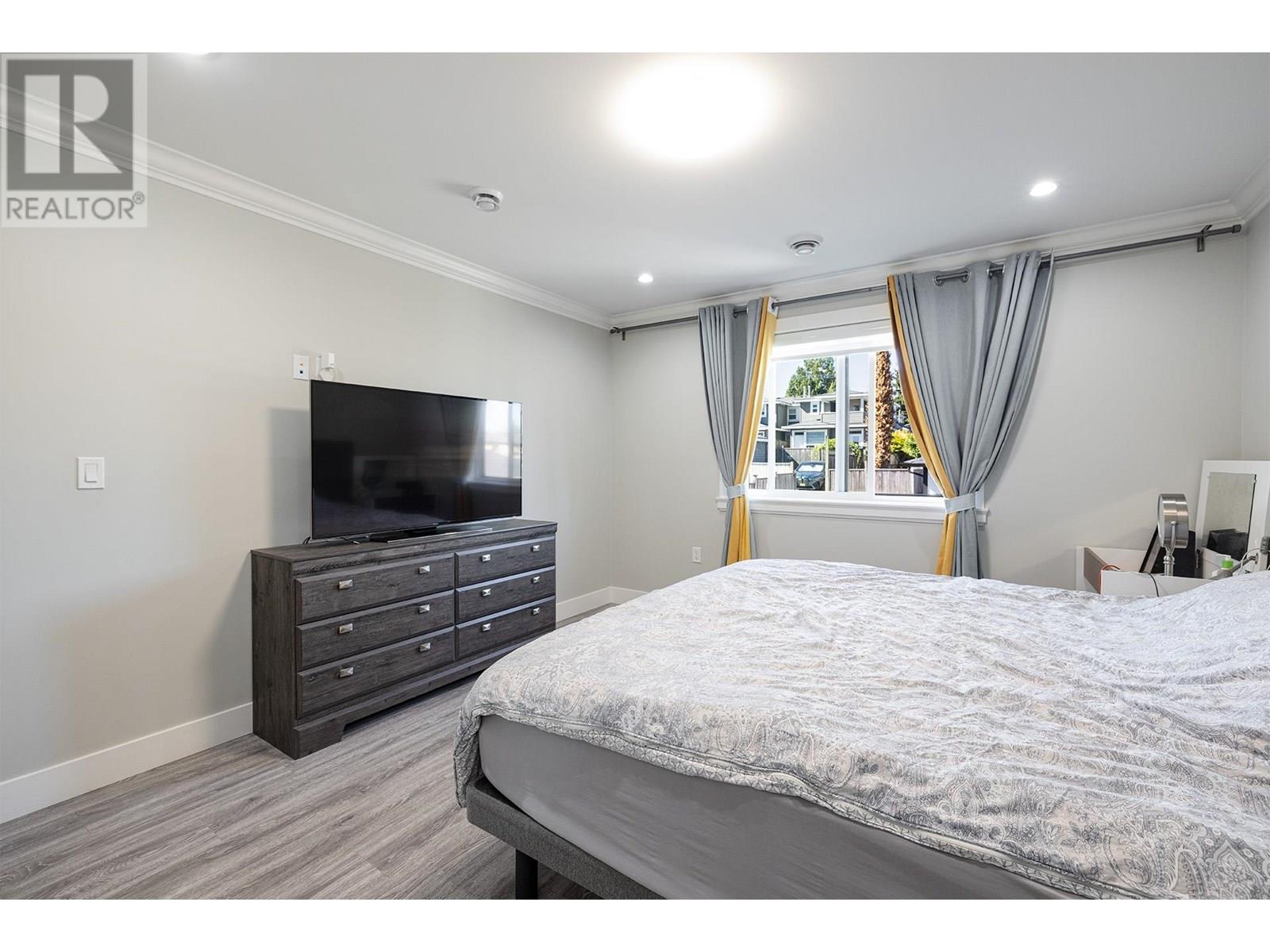 6057 Leibly Avenue, Burnaby, British Columbia  V5E 3C7 - Photo 13 - R3015130