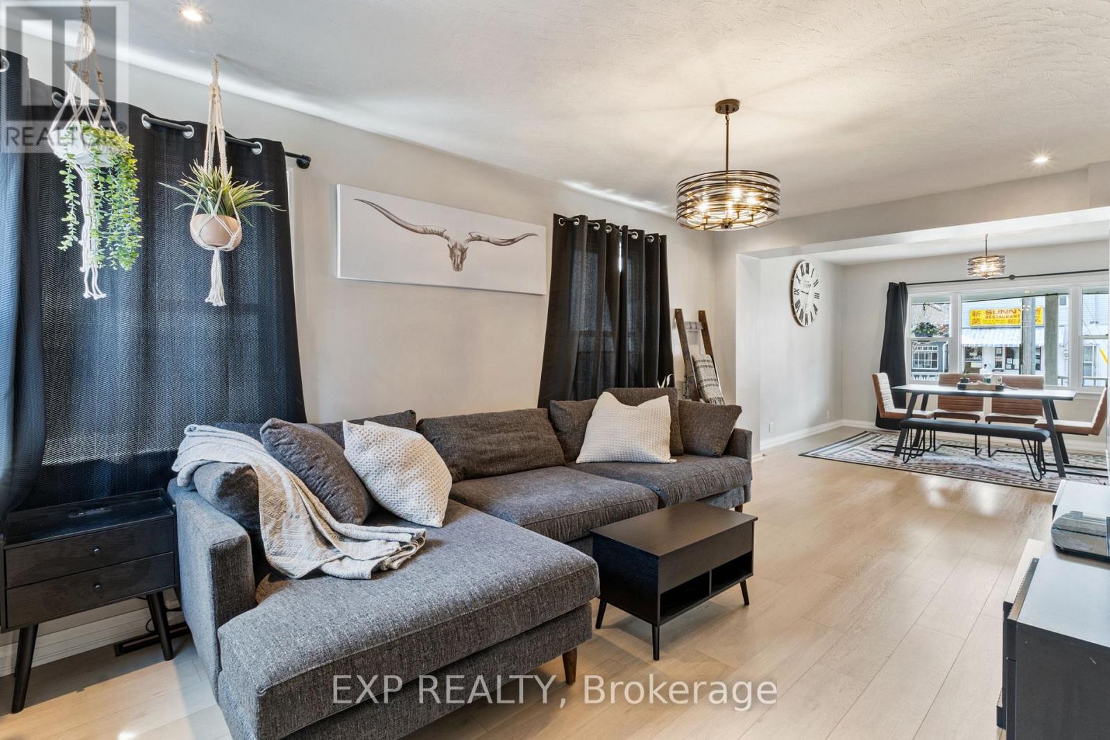 5297 Main Street, Clarington, Ontario  L0B 1M0 - Photo 9 - E12151195