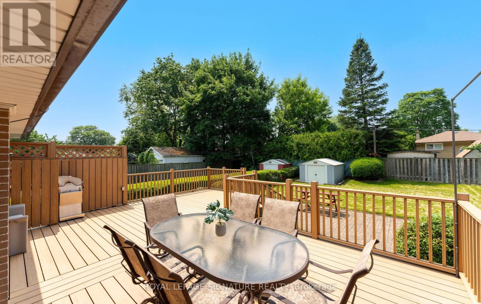 92 Inverdon Road, Toronto, Ontario  M9C 4M1 - Photo 44 - W12217579