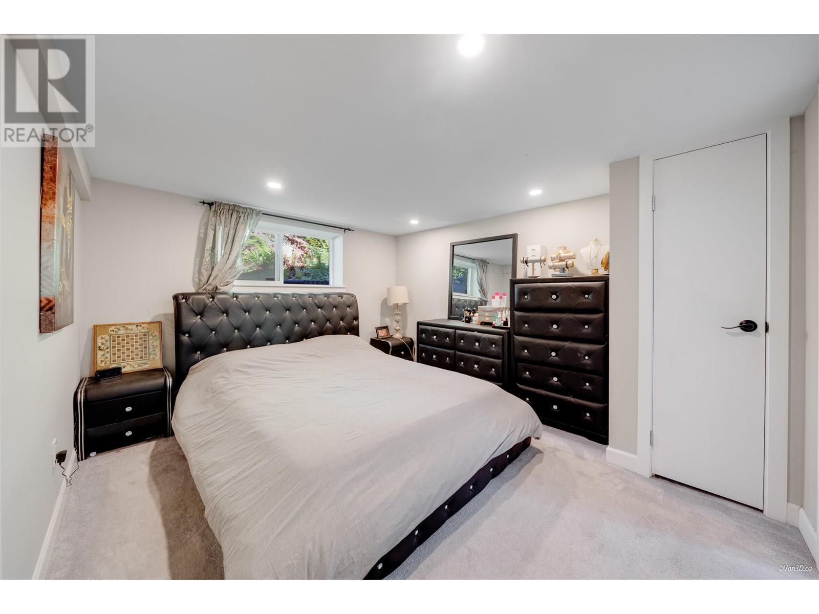 3870 Emerald Drive, North Vancouver, British Columbia  V7R 3B8 - Photo 24 - R3015110