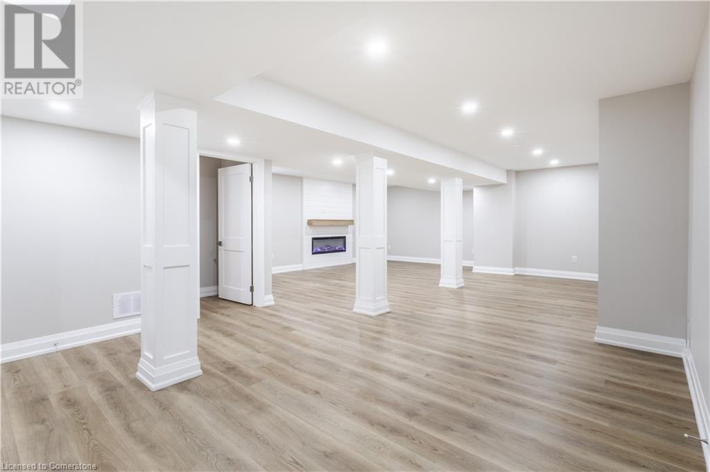 3329 Springflower Way, Oakville, Ontario  L6L 6V1 - Photo 32 - 40740828
