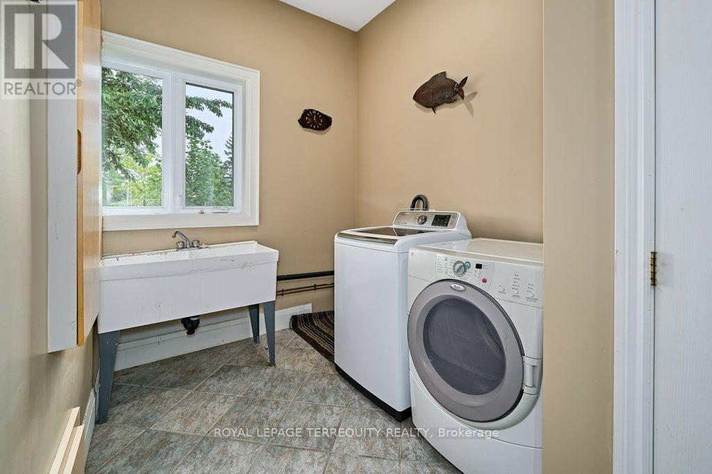 1449 Rosebank Road, Pickering (Woodlands), Ontario  L1V 1P3 - Photo 22 - E12217633