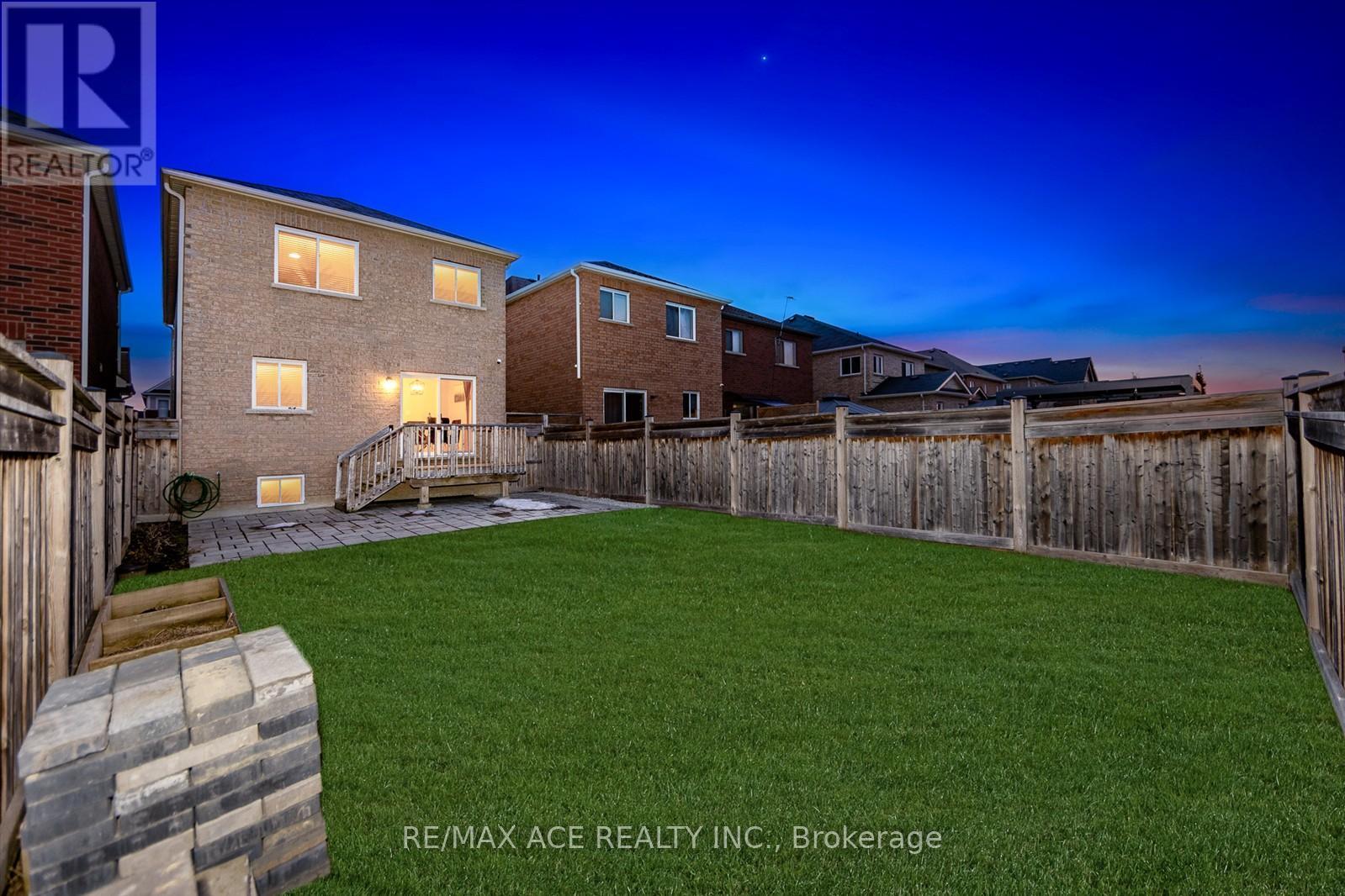 120 Rutherford Road, Bradford West Gwillimbury (Bradford), Ontario  L3Z 0P6 - Photo 23 - N12217630