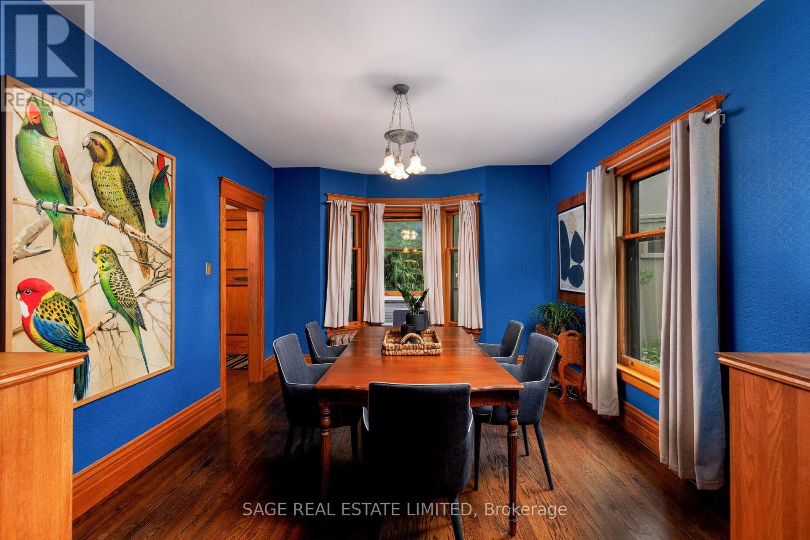 201 Sutherland Drive, Toronto (Leaside), Ontario  M4G 1J1 - Photo 14 - C12217525