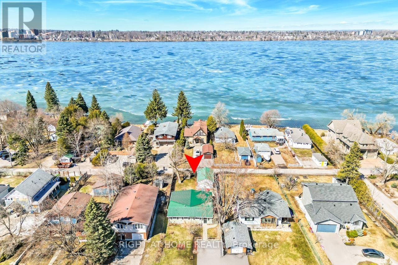 24 Brennan Avenue, Barrie, Ontario  L4N 3X3 - Photo 6 - S12115426