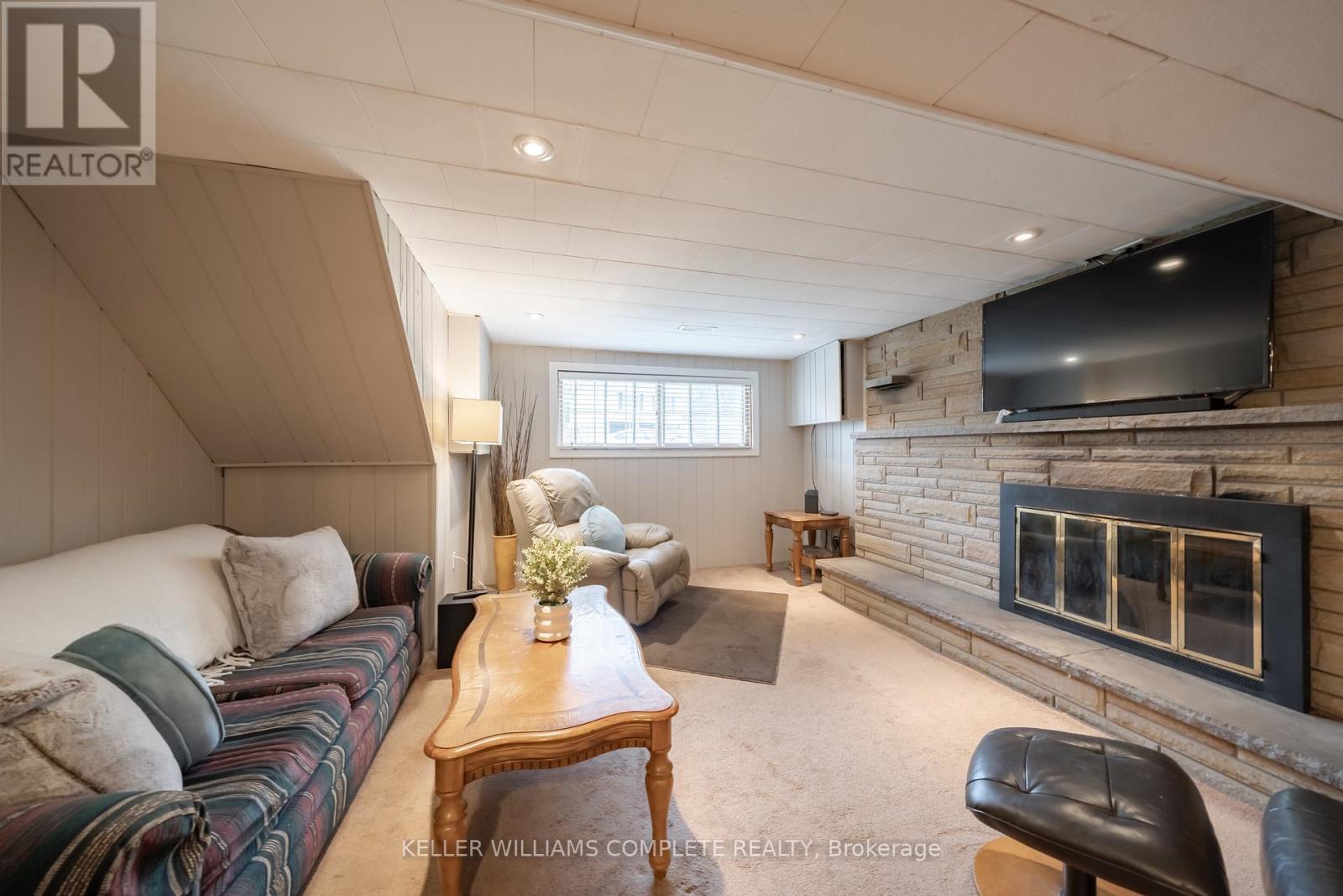 82 Bunker Hill Drive, Hamilton (Vincent), Ontario  L8K 5X4 - Photo 26 - X12217644