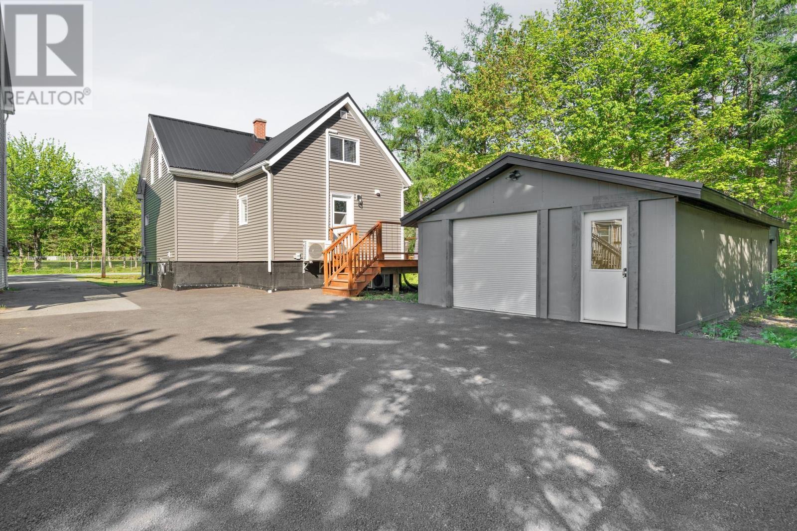 7 Brook Street, Bedford, Nova Scotia  B4A 2H4 - Photo 35 - 202514233