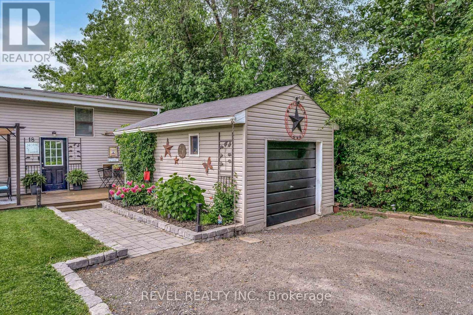 18 Armstrong Avenue, Scugog, Ontario  L0B 1L0 - Photo 5 - E12217678