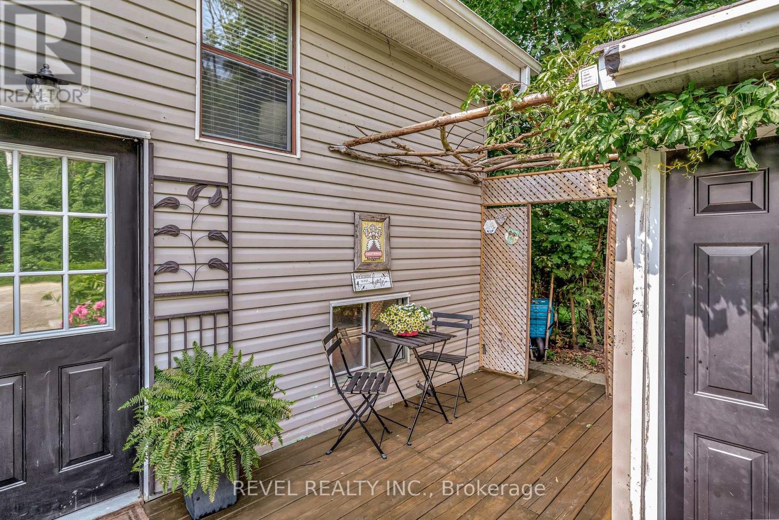 18 Armstrong Avenue, Scugog, Ontario  L0B 1L0 - Photo 7 - E12217678
