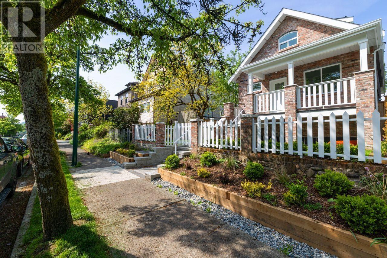 1161 Keefer Street, Vancouver, British Columbia  V6A 1Z2 - Photo 1 - R2964329