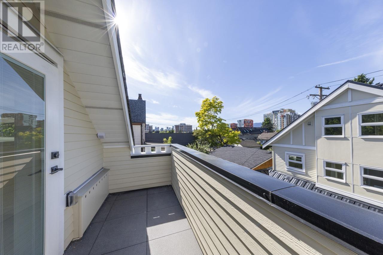 1161 Keefer Street, Vancouver, British Columbia  V6A 1Z2 - Photo 24 - R2964329