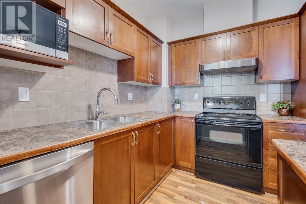 604, 8000 Wentworth Drive Sw, Calgary, Alberta  T3H 5K8 - Photo 8 - A2225790