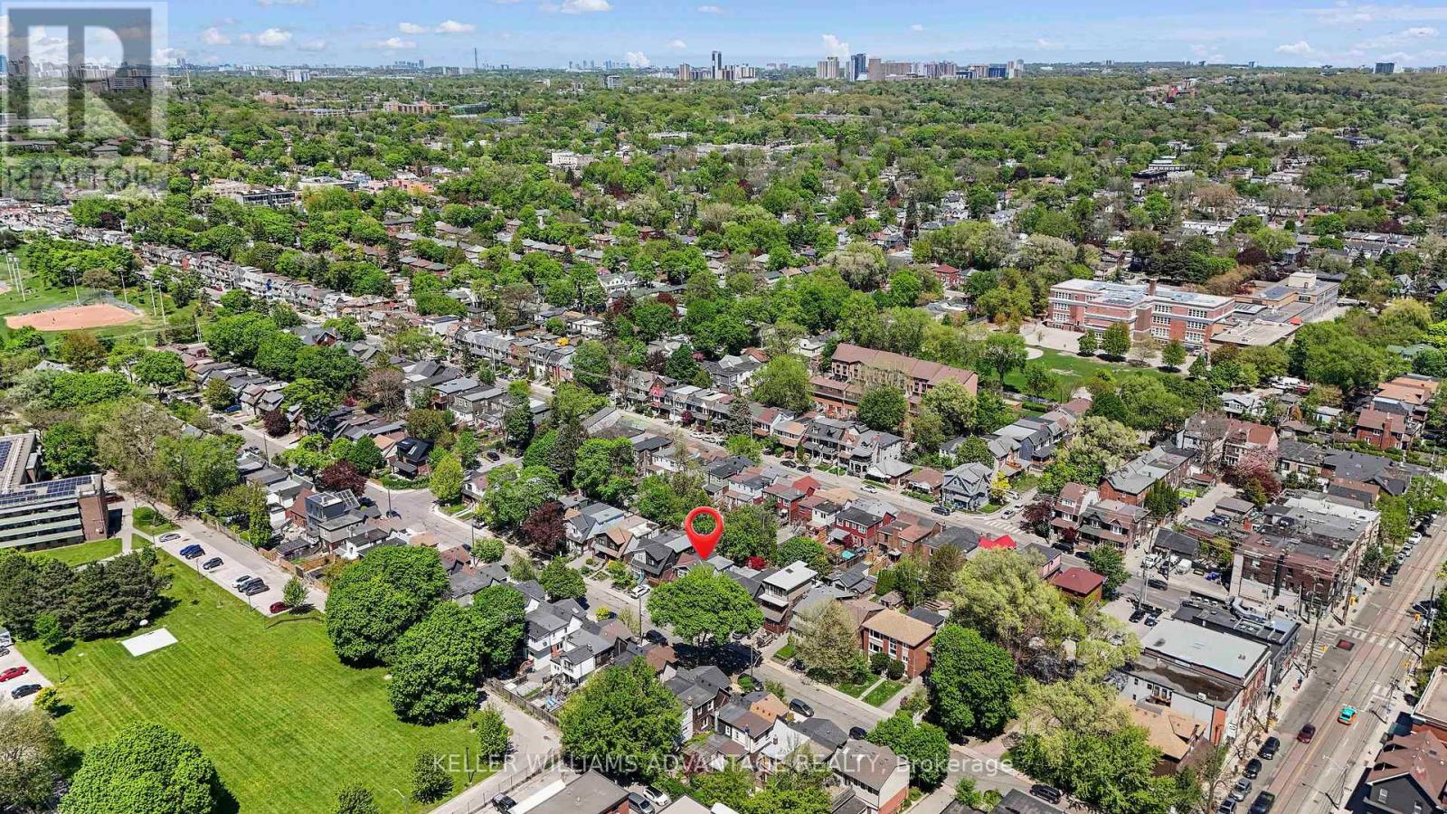 31 Hiltz Avenue, Toronto, Ontario  M4L 2N6 - Photo 23 - E12148162