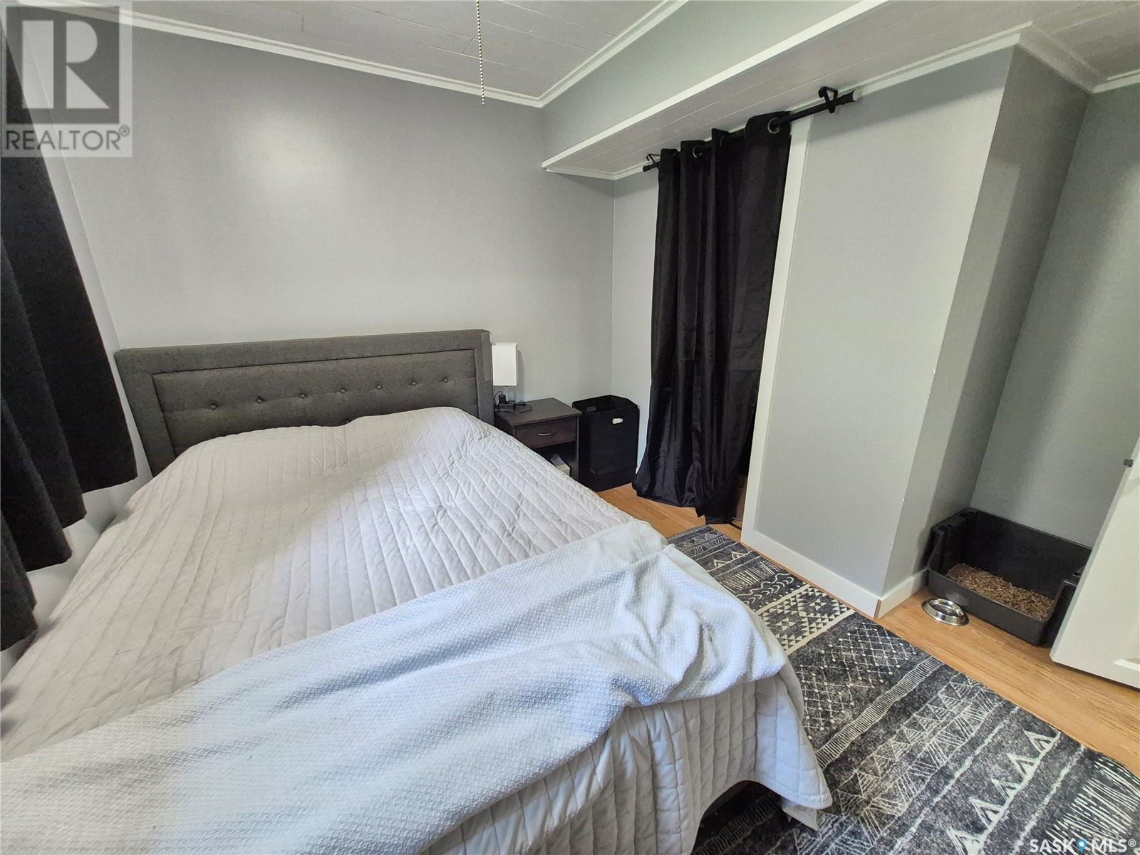 415 4th Street Ne, Weyburn, Saskatchewan  S4H 0Y8 - Photo 27 - SK009361