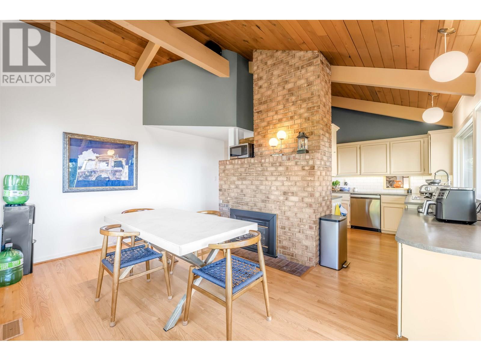 4663 Woodridge Place, West Vancouver, British Columbia  V7S 2X1 - Photo 12 - R3011557