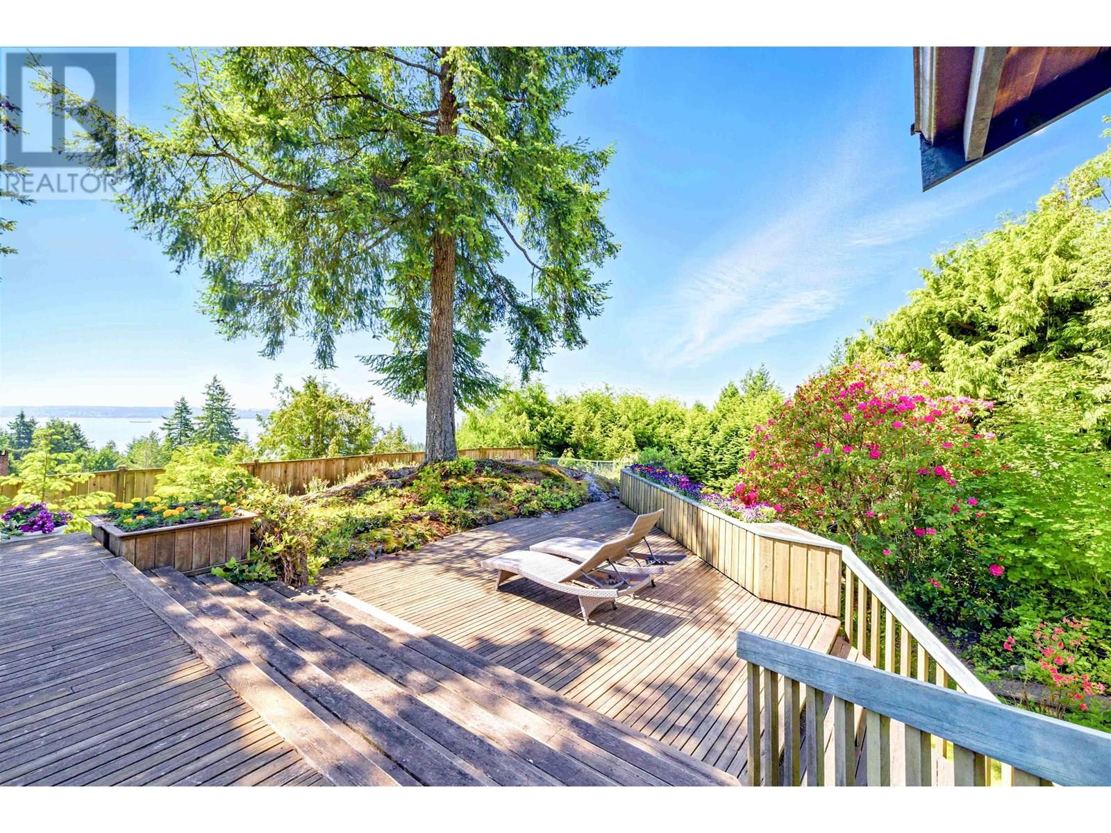 4663 Woodridge Place, West Vancouver, British Columbia  V7S 2X1 - Photo 26 - R3011557