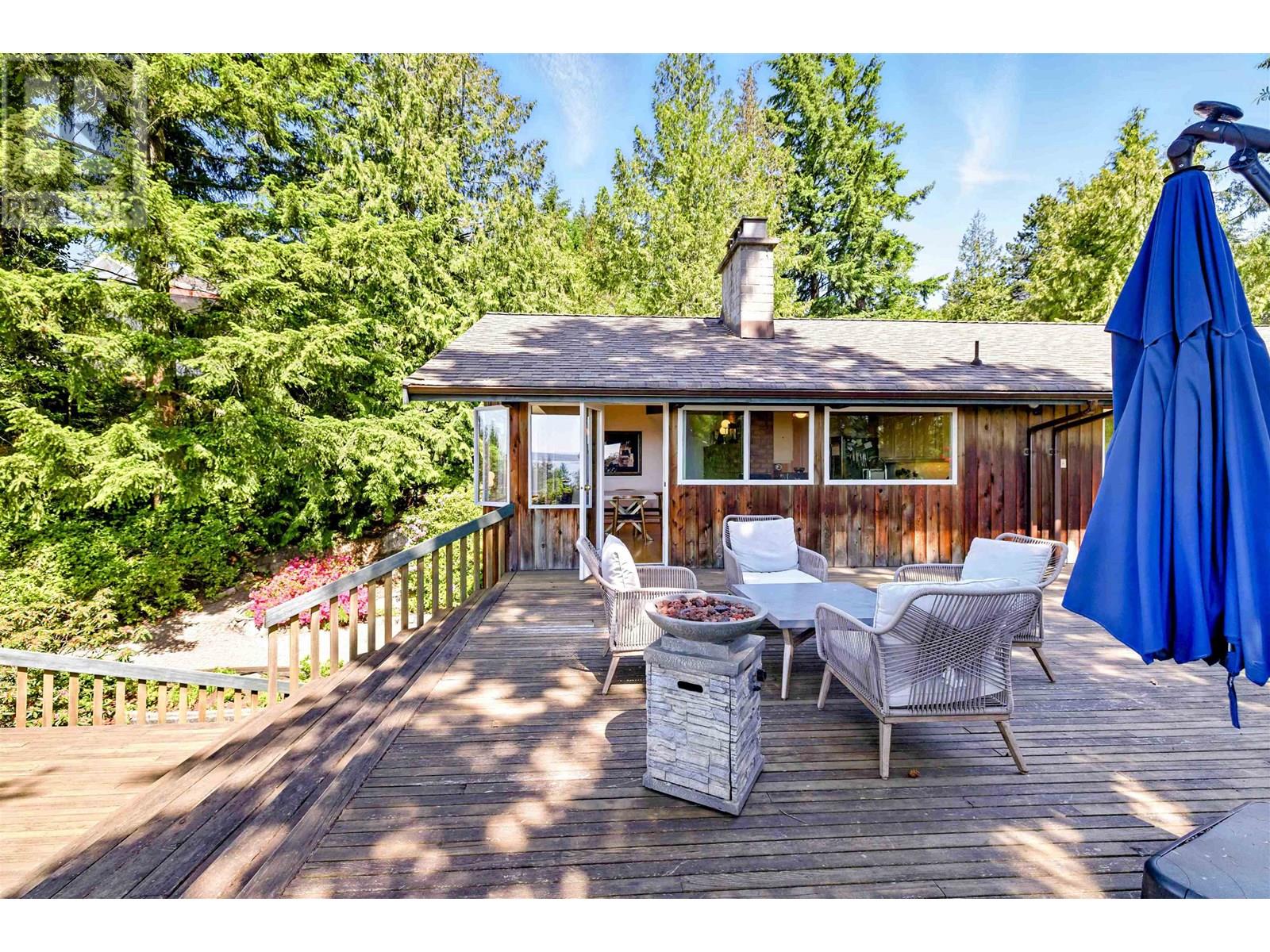 4663 Woodridge Place, West Vancouver, British Columbia  V7S 2X1 - Photo 28 - R3011557