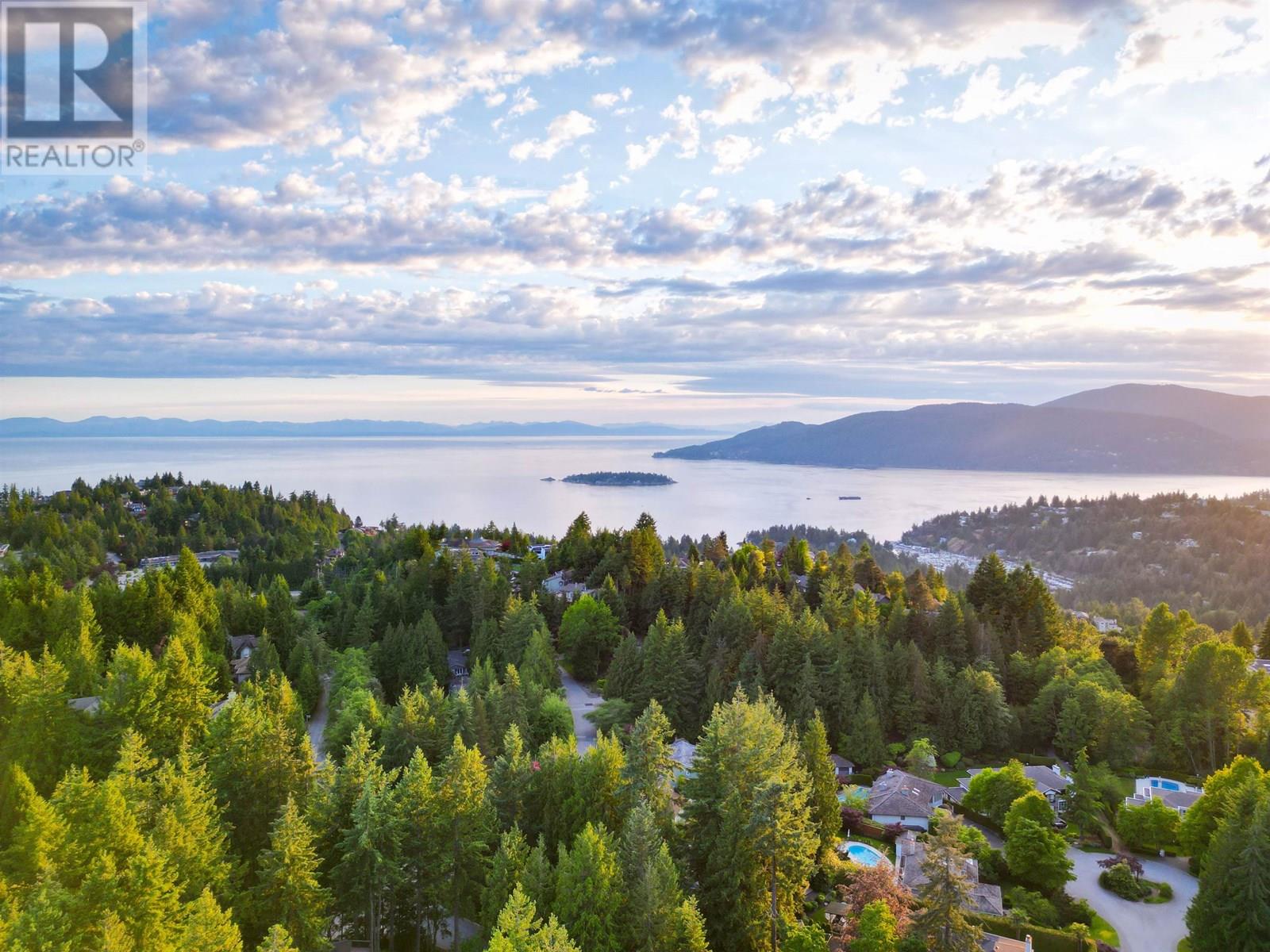 LOT 3 4665 WOODRIDGE PLACE, West Vancouver, British Columbia