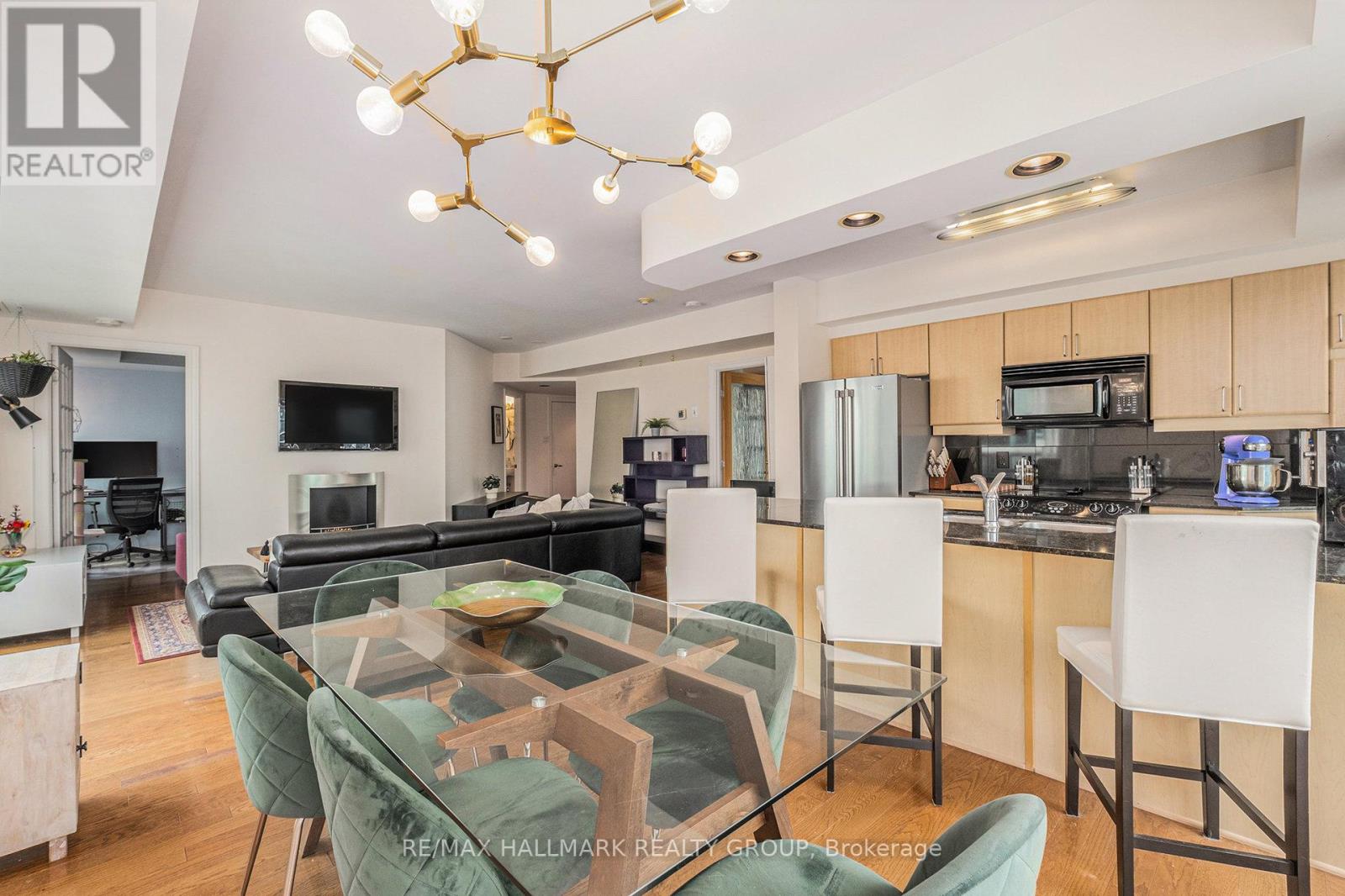 Ph4 - 445 Laurier Avenue W, Ottawa, Ontario  K1R 0A2 - Photo 16 - X12217724