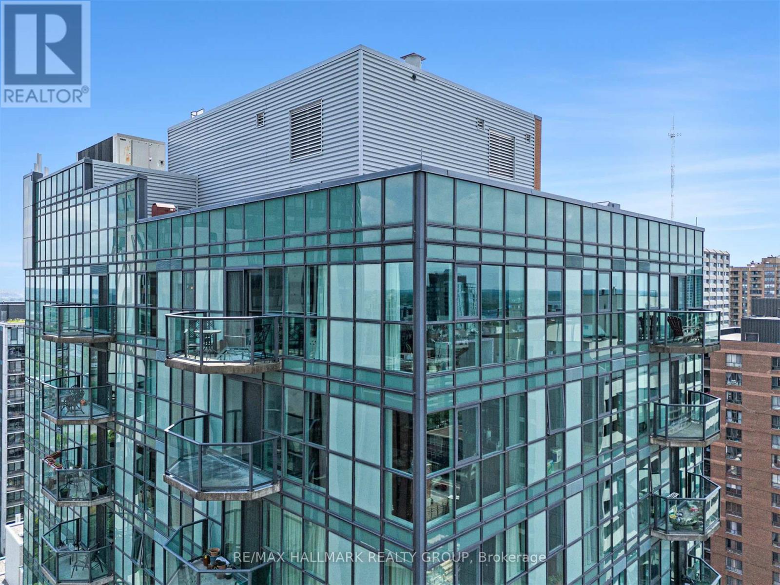 Ph4 - 445 Laurier Avenue W, Ottawa, Ontario  K1R 0A2 - Photo 33 - X12217724