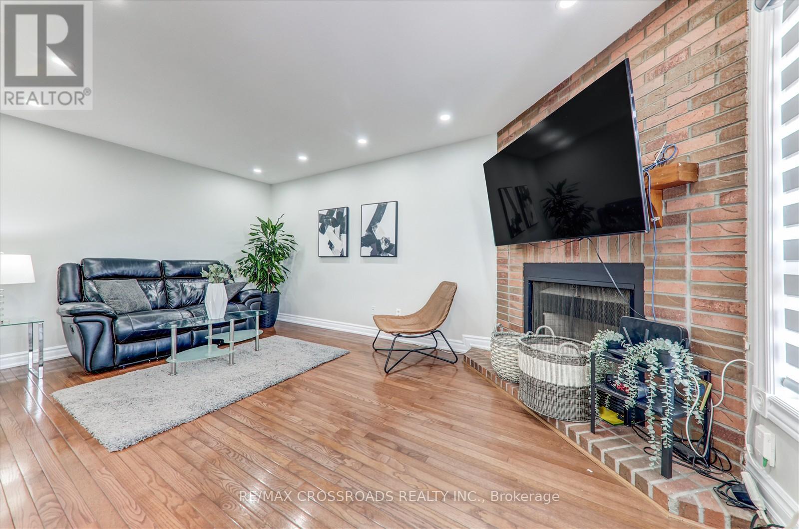 75 Wandering Trail, Toronto, Ontario  M1X 1K1 - Photo 18 - E12215329