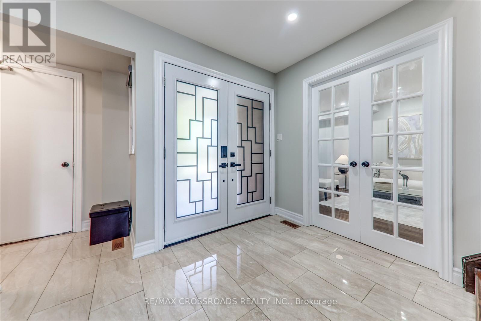 75 Wandering Trail, Toronto, Ontario  M1X 1K1 - Photo 8 - E12215329