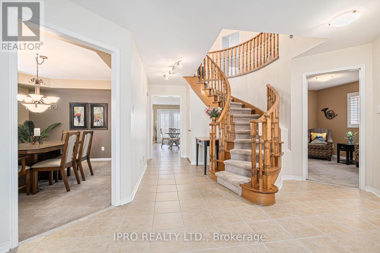 22 Bowman Street, Halton Hills, Ontario  L7G 6G6 - Photo 14 - W12134876