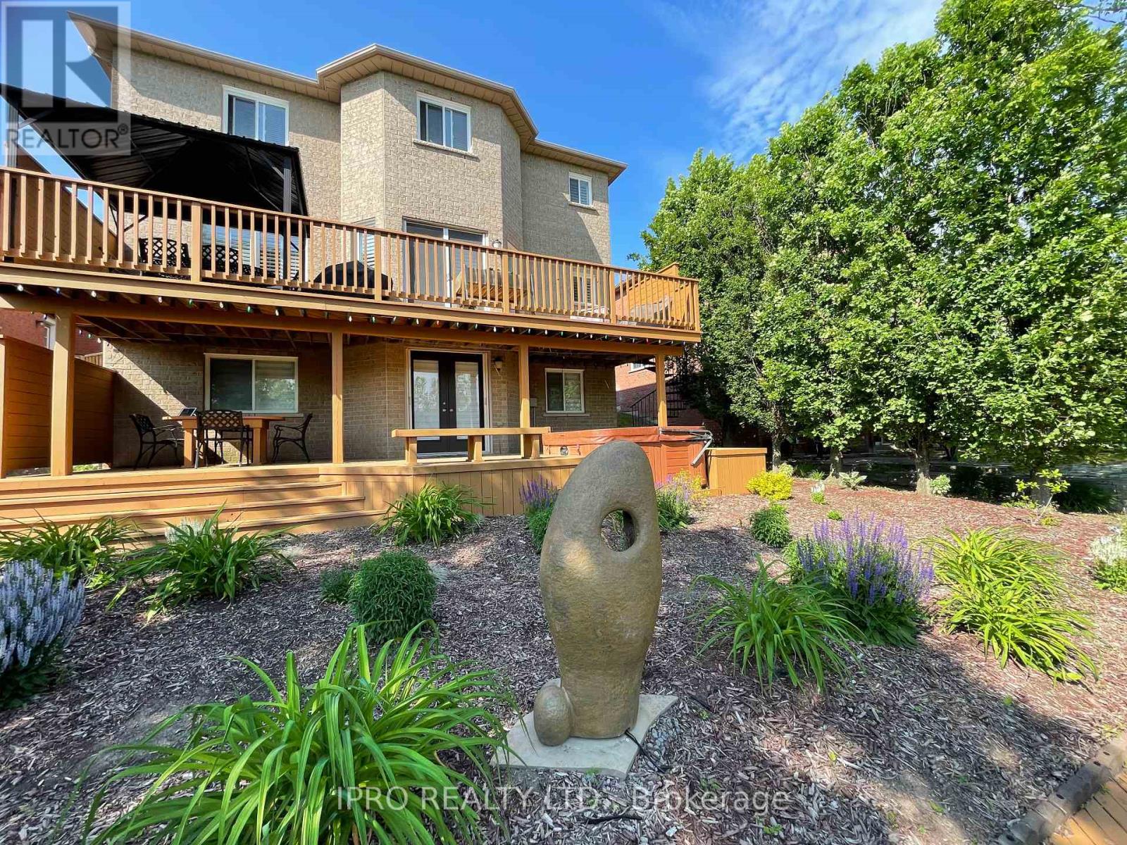 22 Bowman Street, Halton Hills, Ontario  L7G 6G6 - Photo 37 - W12134876