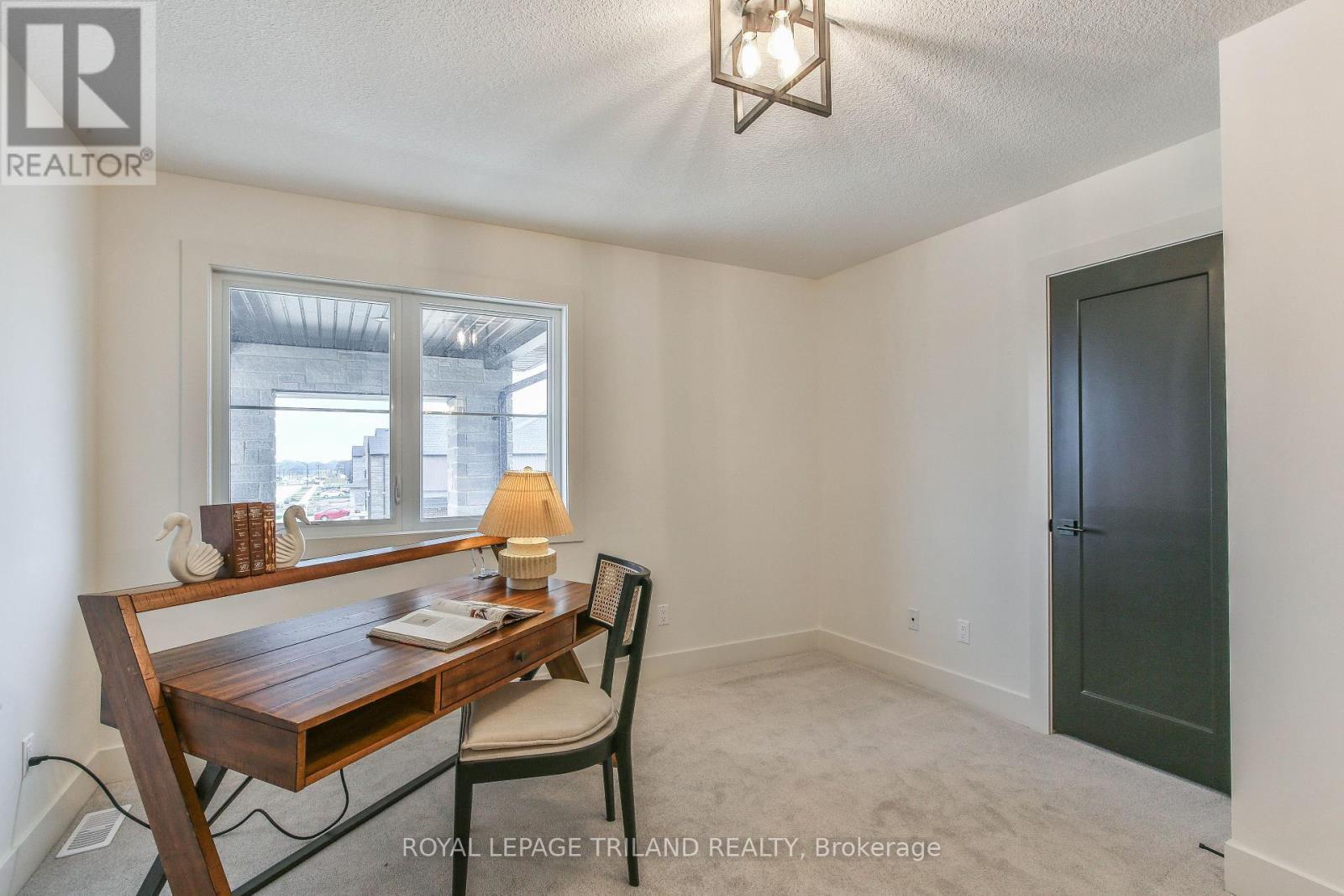 4049 Big Leaf Trail, London South, Ontario  N6P 0K2 - Photo 42 - X12184957