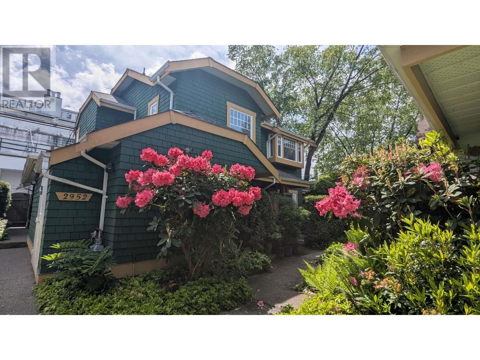 2952 W 8TH AVENUE, vancouver, British Columbia