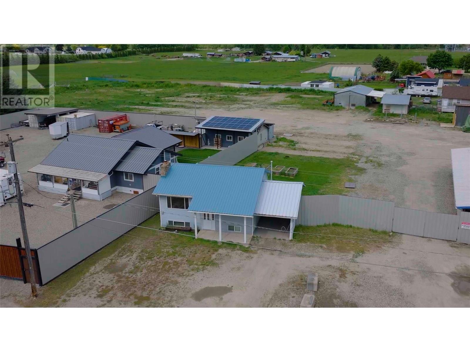 468 Vla Road, Chase, British Columbia  V0E 1M0 - Photo 2 - 10349775