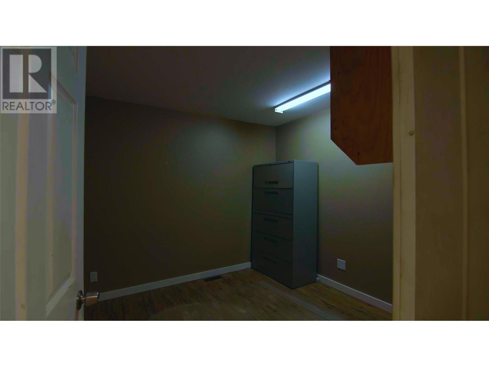 472 Vla Road, Chase, British Columbia  V0E 1M0 - Photo 6 - 10349781
