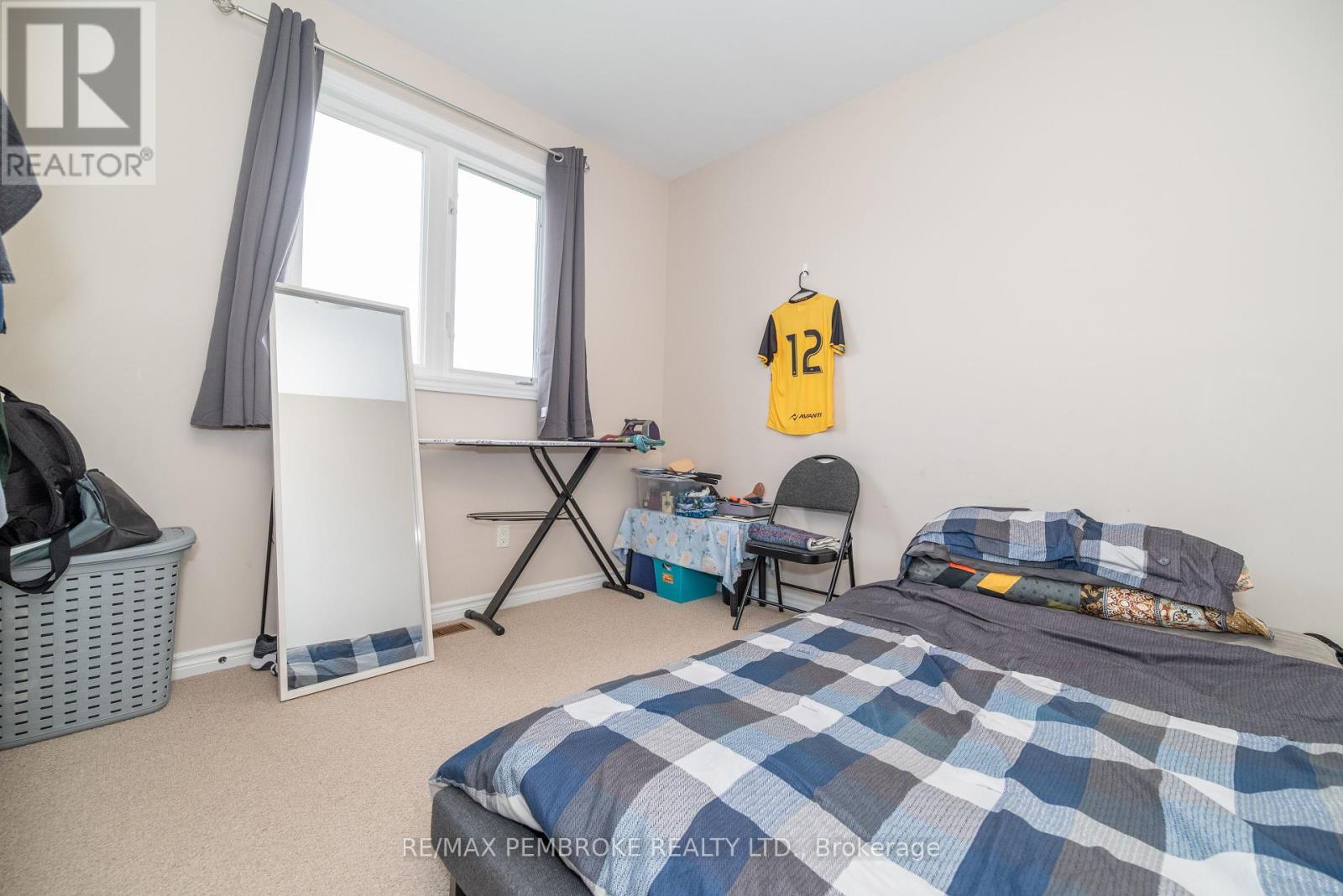 547 Gardner Crescent, Petawawa, Ontario  K8H 0C4 - Photo 26 - X12217709
