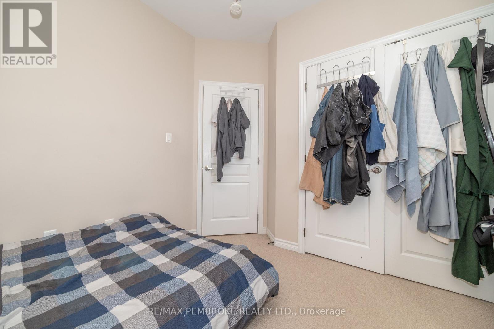 547 Gardner Crescent, Petawawa, Ontario  K8H 0C4 - Photo 28 - X12217709