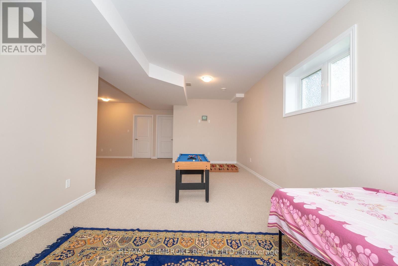 547 Gardner Crescent, Petawawa, Ontario  K8H 0C4 - Photo 36 - X12217709