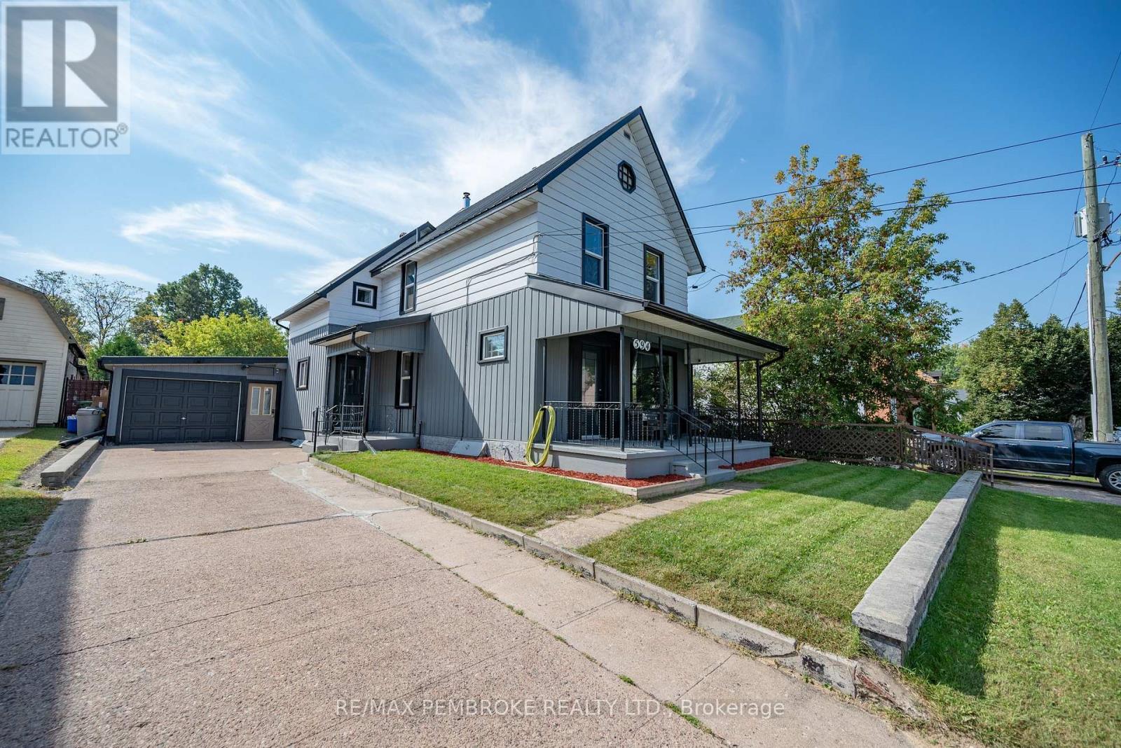 594 Miller Street, Pembroke, Ontario  K8A 6A2 - Photo 42 - X12217712